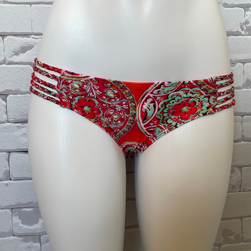 Lulu Fama AzulejosDel Mar Multi Braid Full Bottom
